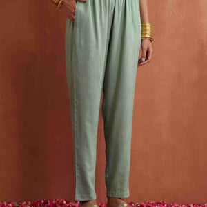 trueBrowns Green Print Flared Kurta Co-ord Set