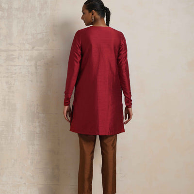 trueBrowns Red Silk Kurta Co-ord Set