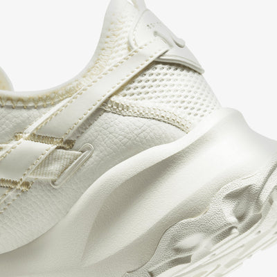 NIKE | TC 7900 { SAIL/SAIL-BLACK
