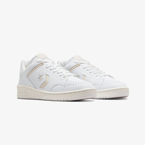 Converse | WEAPON LEATHER { BEIGE
