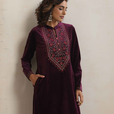trueBrowns Purple Velvet Floral Embroidered Kurta Pant Dupatta Set