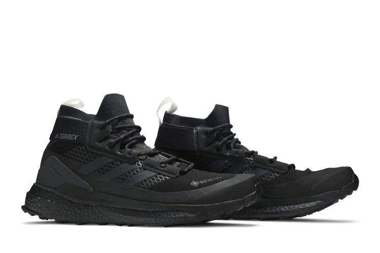 adidas Haiwee Core Black Metallic