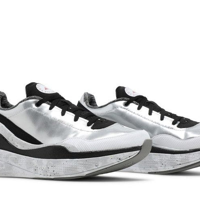 adidas Earthlight Stella McCartney Silver Metallic