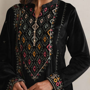 trueBrowns Black Velvet Geometric Embroidered Kurta Pant Dupatta Set