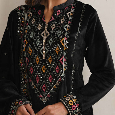 trueBrowns Black Velvet Geometric Embroidered Kurta Pant Dupatta Set
