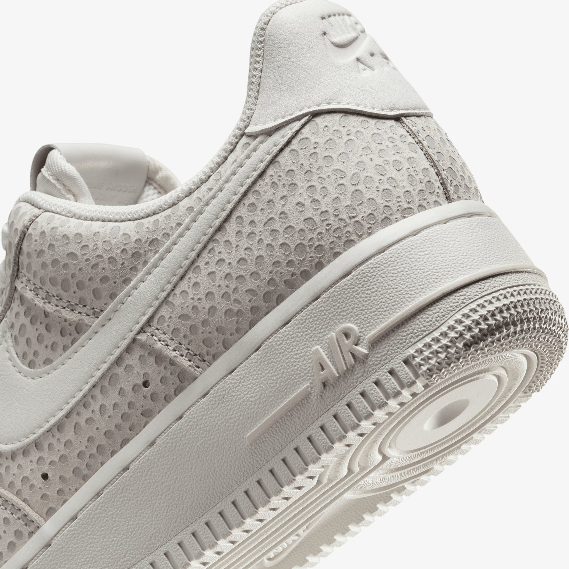 Nike | AIR FORCE 1 '07 PREMIUM { PHANTOM/METALLIC SILVER-SAIL