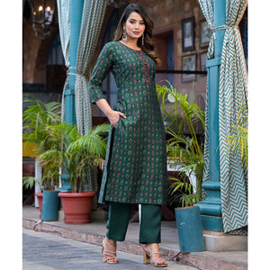 Bottle Green Floral Kantha Work Embroidered Chanderi Silk Salwar Suit