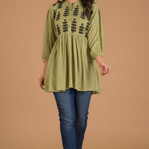 green-embroidered-cotton-slub-top