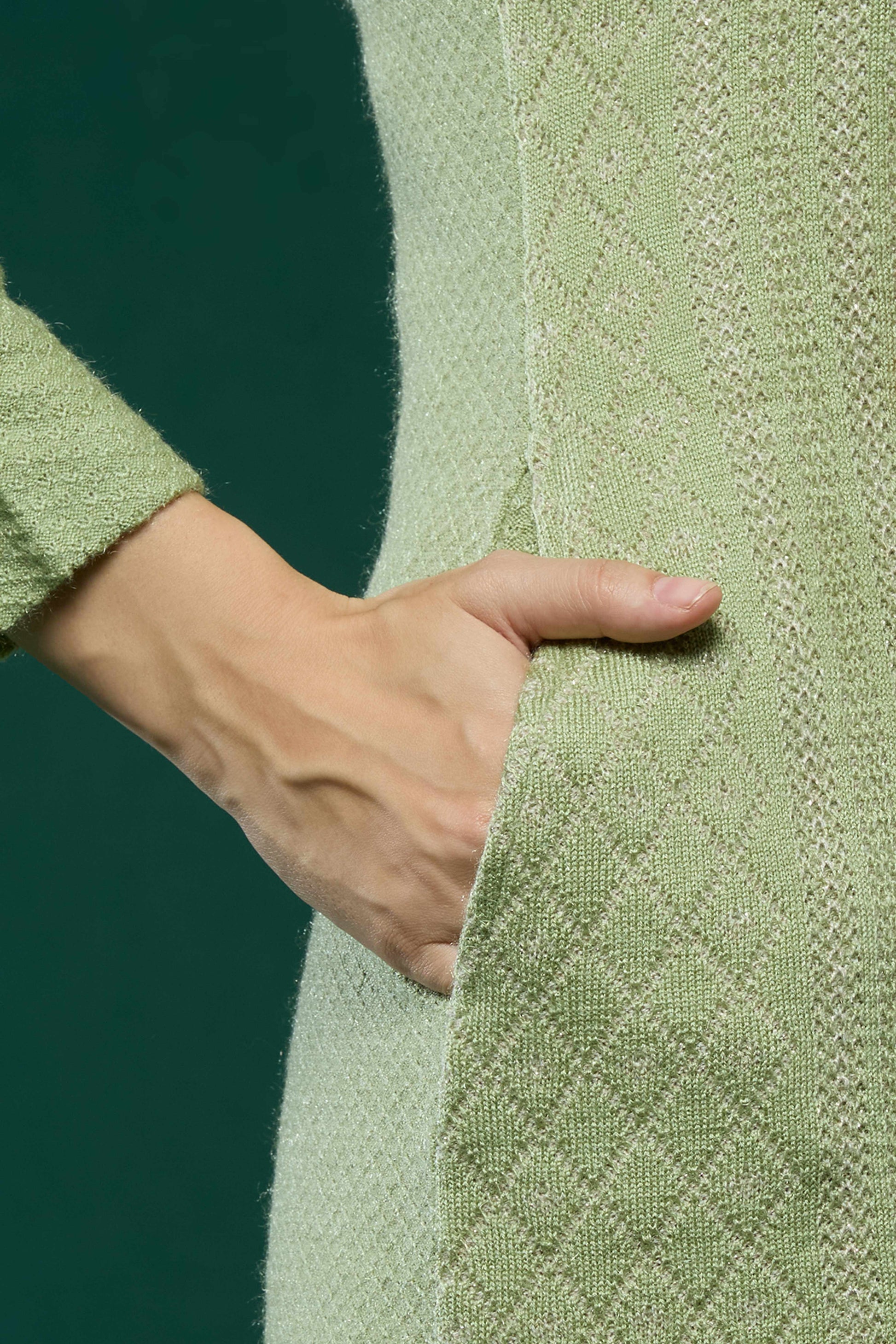 green-embroidered-woolen-straight-salwar-suit