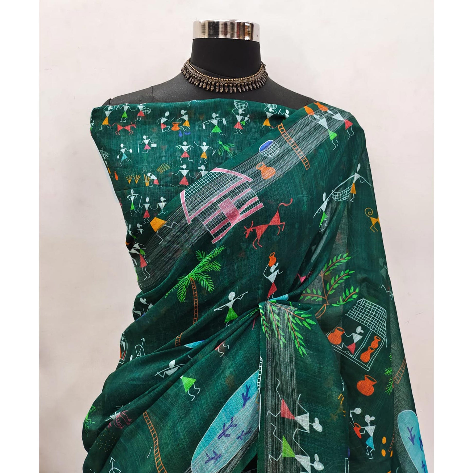 green-digital-printed-linen-saree-4