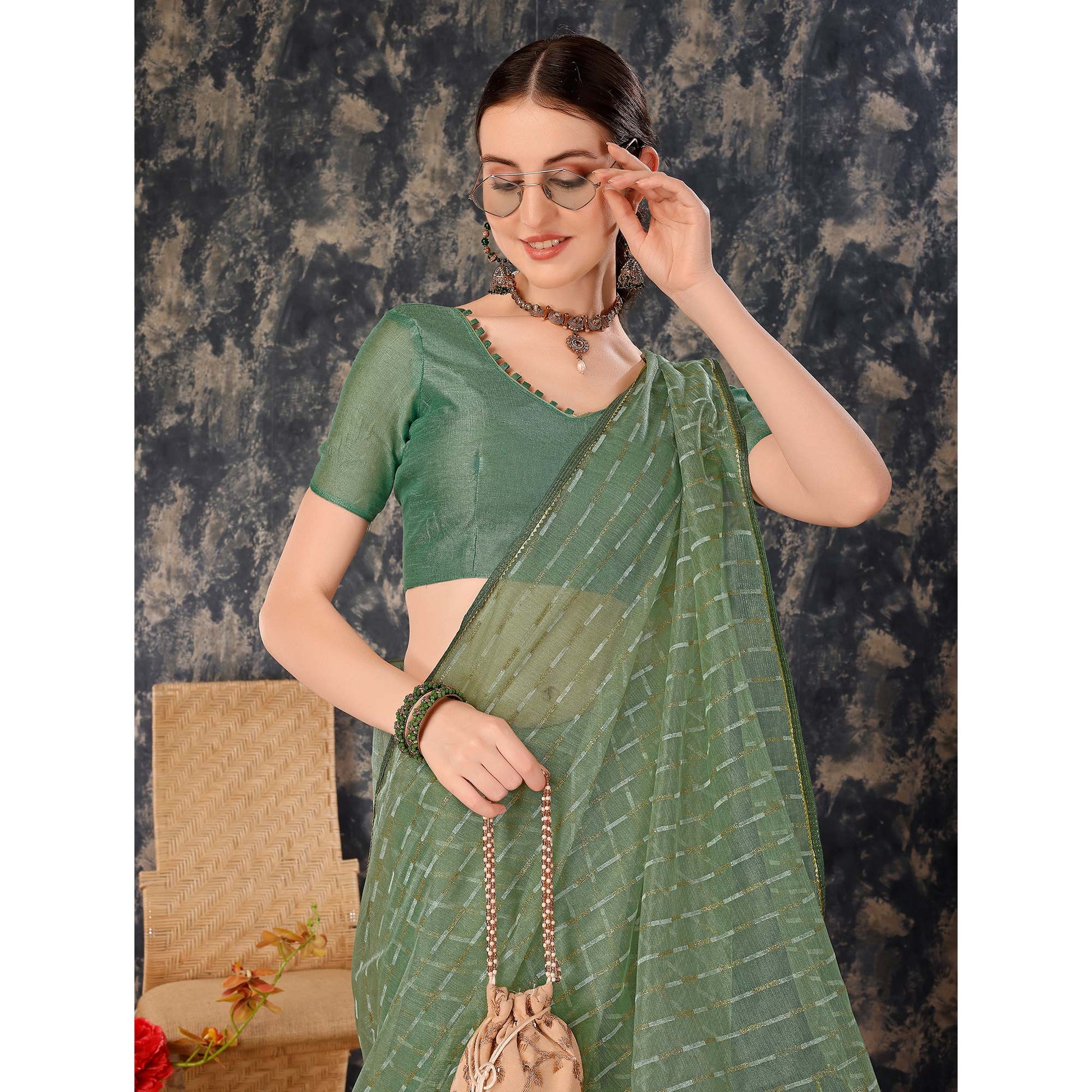 green-zari-printed-cotton-silk-saree-lace-border