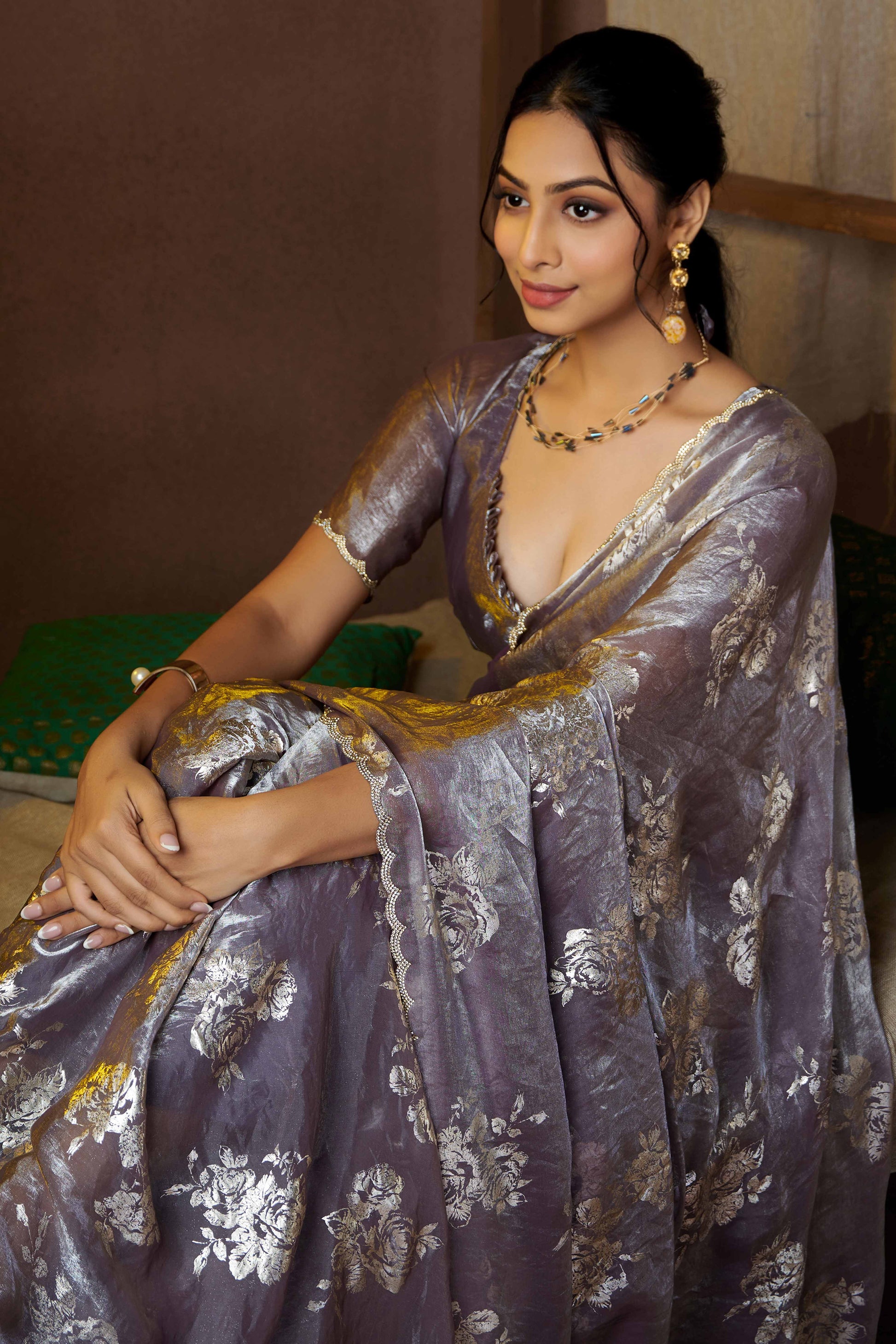 grey-floral-foil-printed-satin-silk-saree-with-zarkan-border-4
