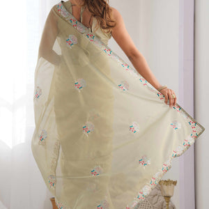 green-floral-embroidered-net-saree-27