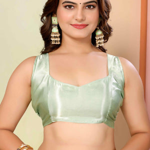 green-floral-embroidered-organza-saree-17