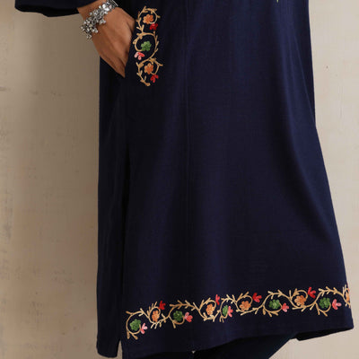 trueBrowns Blue Kashmiri Embroidered Woollen Phiran Kurta