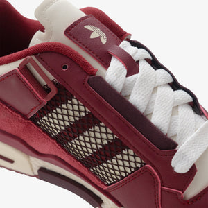 Adidas Originals | FORUM MOD LOW  { MAROON/WHITE