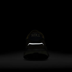 Nike | PHOENIX WAFFLE  { LT OREWOOD BRN/MIDNIGHT NAVY-TEAM GOLD