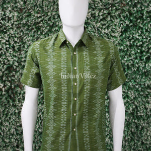 Green Odisha Ikat Cotton Half Sleeve Shirt for Men