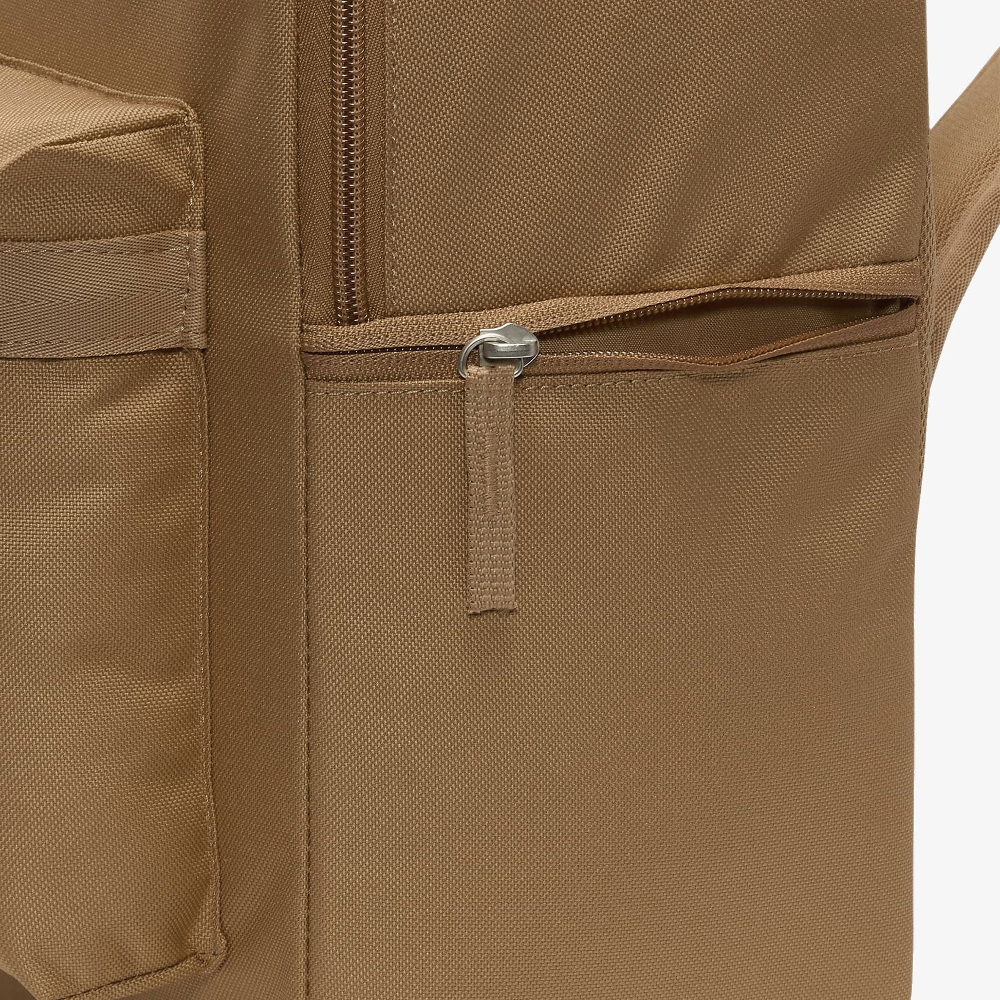NIKE | HERITAGE BACKPACK { FLAX/FLAX/WHITE