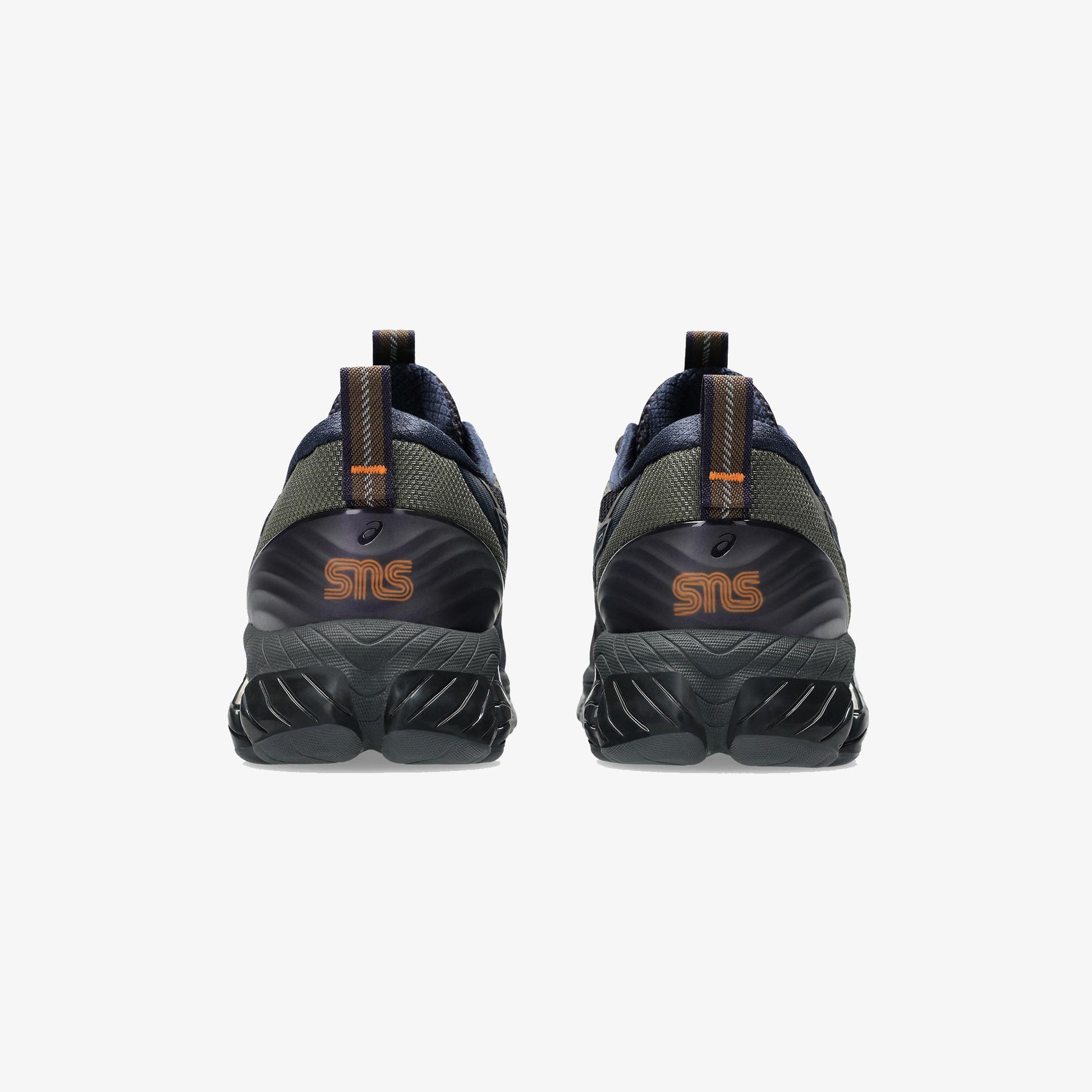 ASICS | SNS x GEL-QUANTUM 360 8 UTILITY { NIGHT SHADE/MIDNIGHT