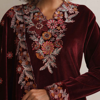 trueBrowns Maroon Velvet Floral Embroidered Kurta Pant Dupatta Set