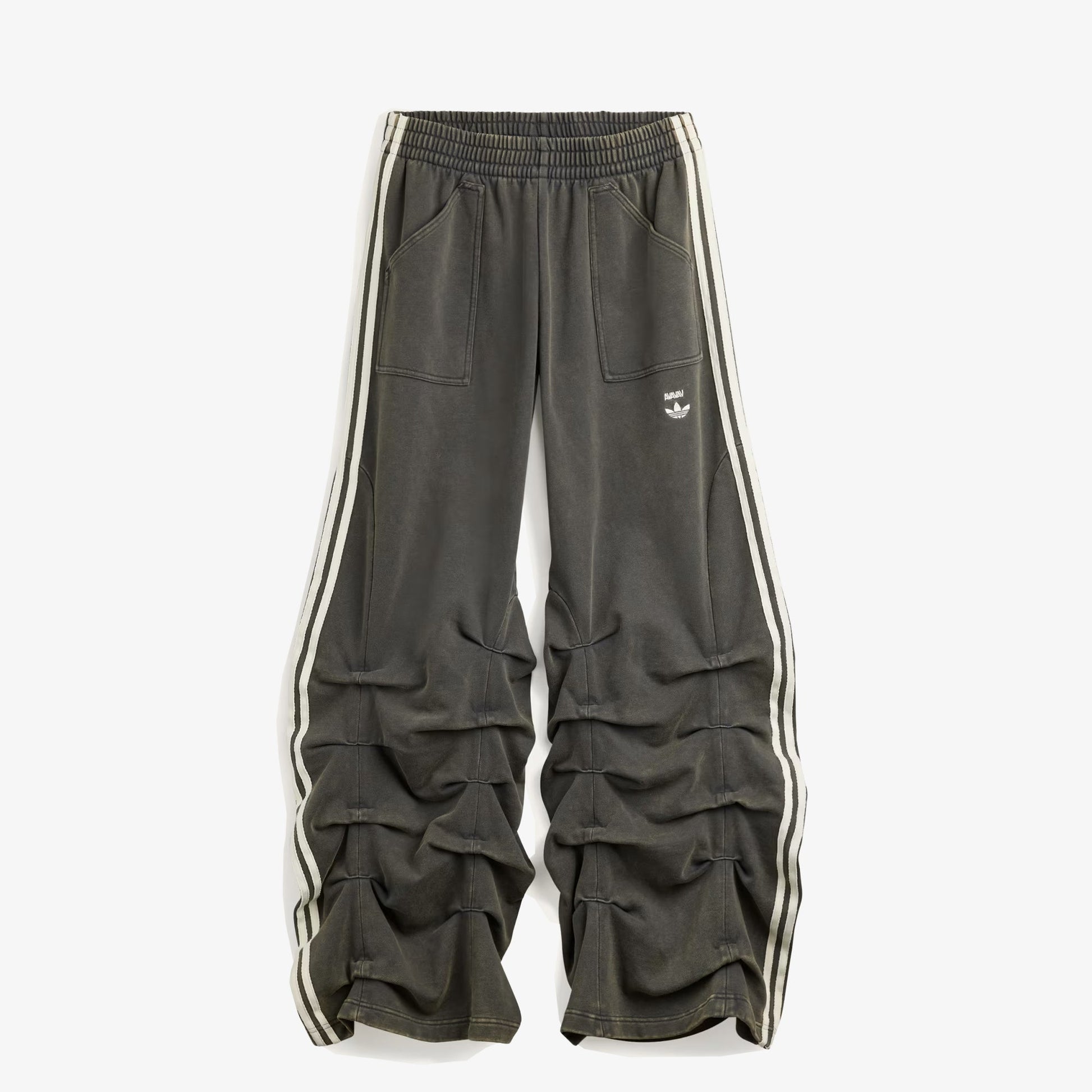 Adidas Originals | AVAVAV PLEATED TRACK PANTS { CARBON