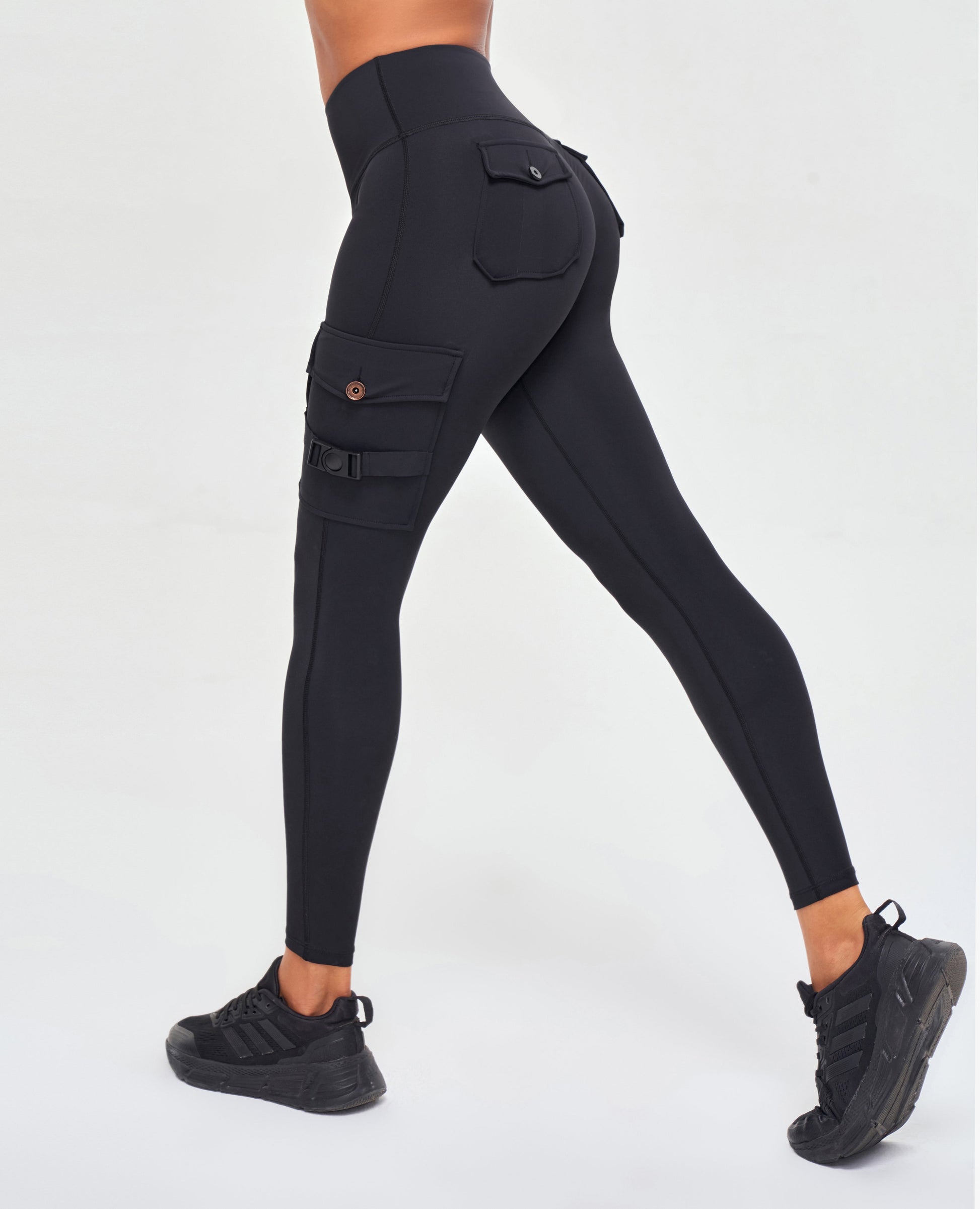 Free to Lead Cargo Fitness Leggings - Black