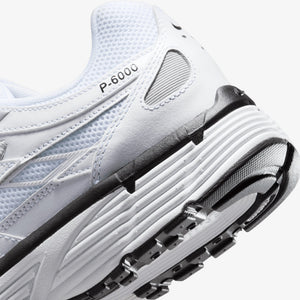 NIKE | P-6000 { WHITE/BLACK-METALLIC SILVER-BLACK
