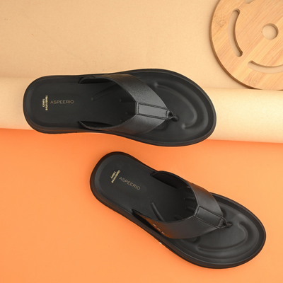 Comet Leather Slippers by Aspeerio
