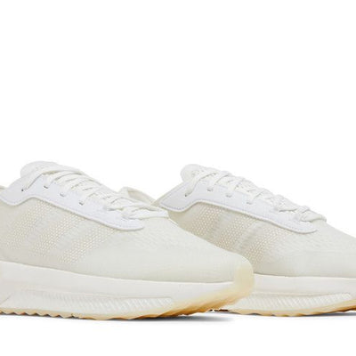 adidas Avryn Cloud White Zero Metalic Crystal White