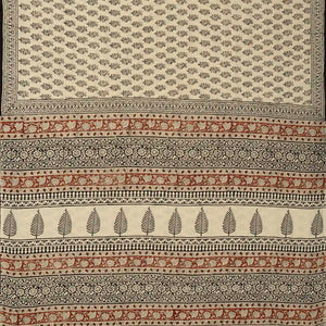 Cream Woven Jaipur Cotton Saree Printed With Floral Motifs