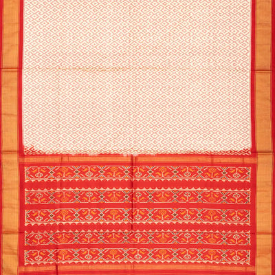 Cream Handloom Ikat Silk Saree With Diamond Motifs