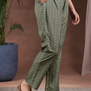 Grey Printed Poly Crepe Straight Suit With Dupatta