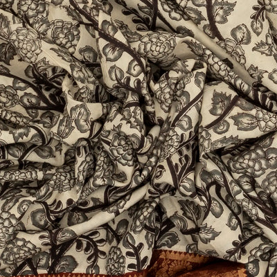 Off White Handloom Kalamkari Cotton Saree With Printed Annam Vine Motifs