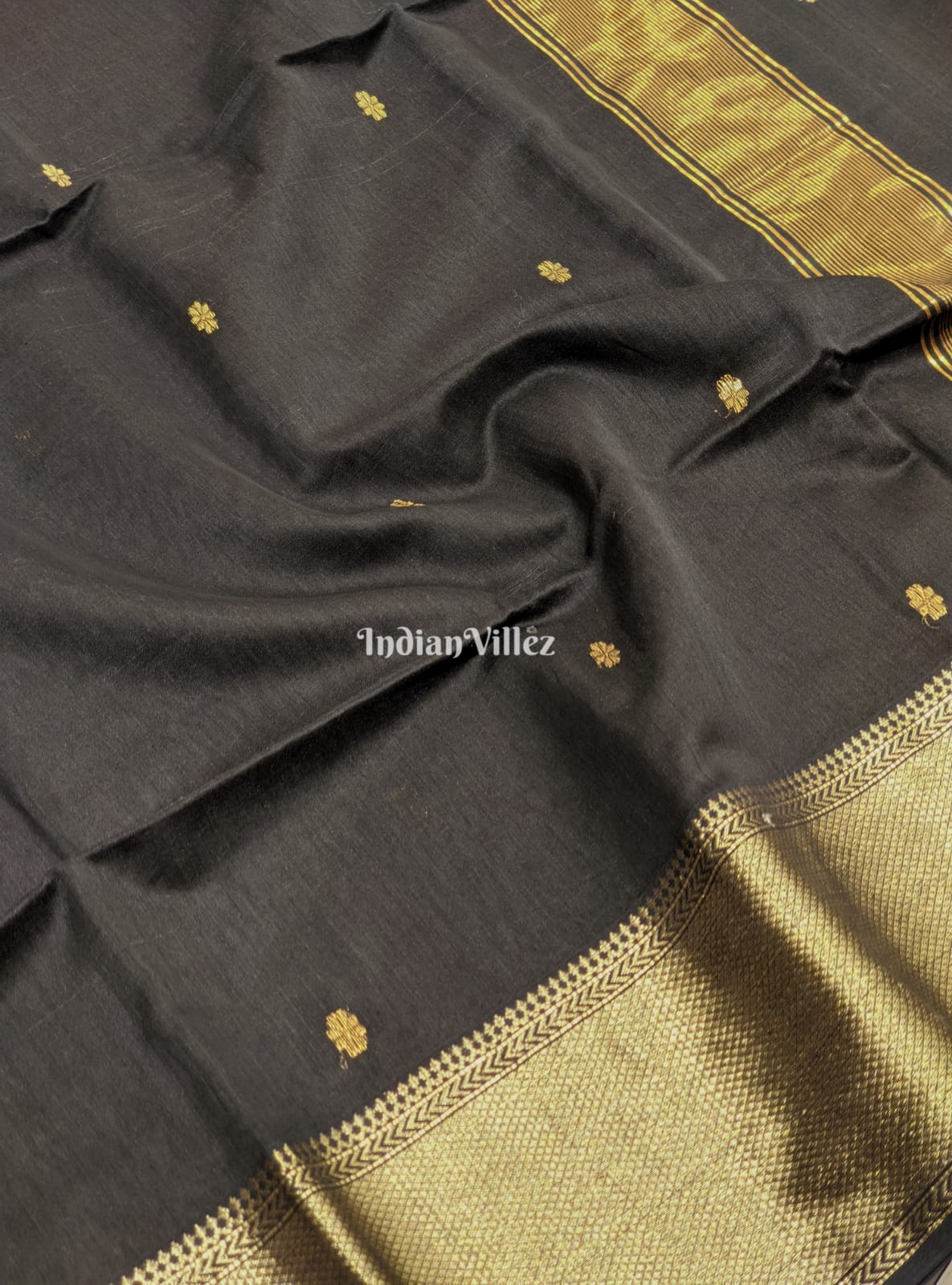 Black Maheshwari Handloom Saree