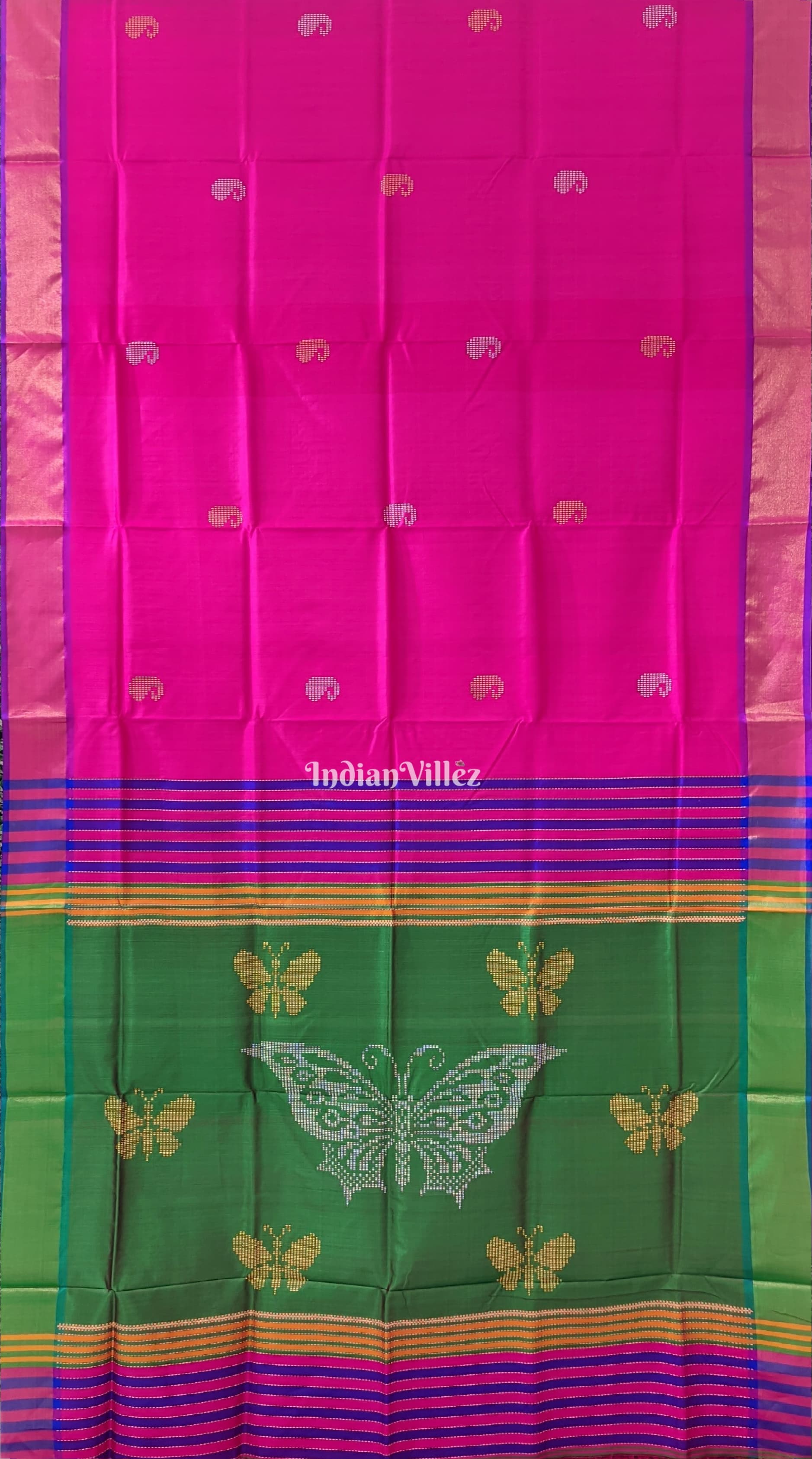 Rani with Green Handwoven Bishnupuri Silk Saree