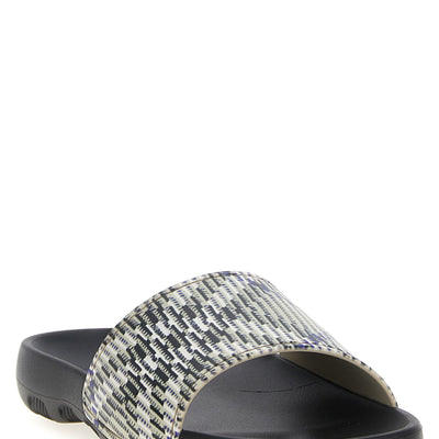 Burberry Dive Check Sandals
