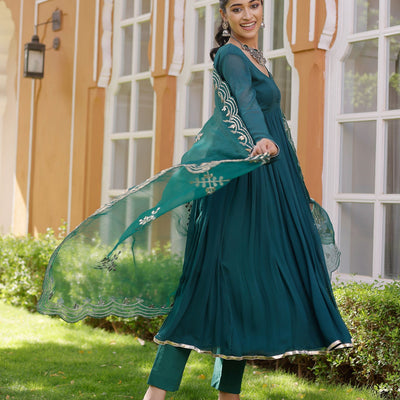 Odika Gotapatti Goergette Suit Set