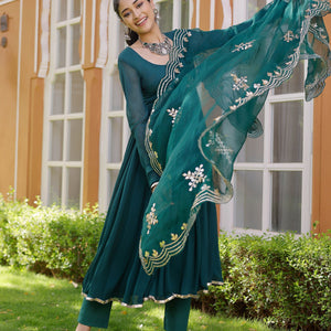 Odika Gotapatti Goergette Suit Set