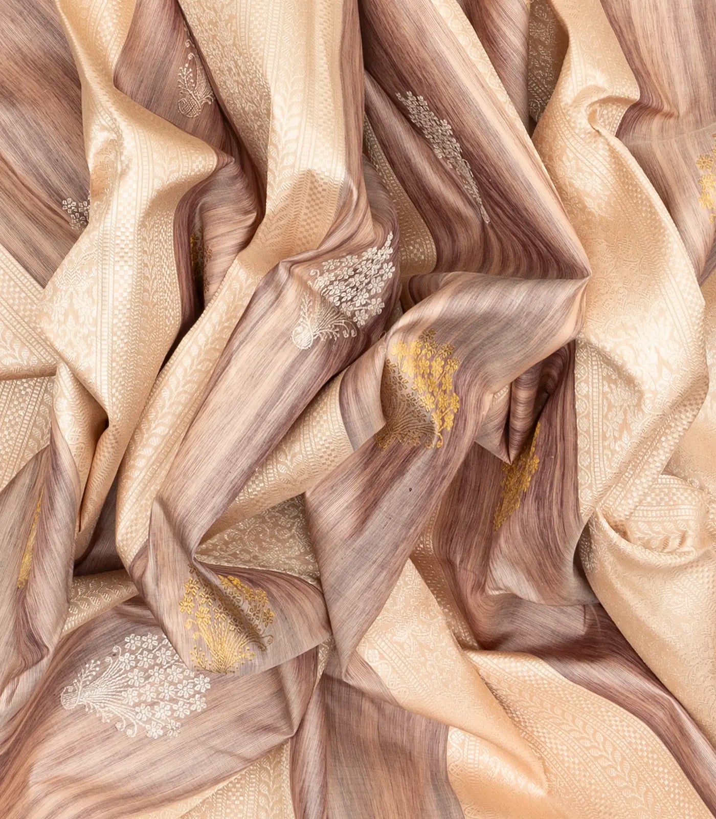 Cream Handloom Kanchipuram Silk Saree With Floral Motifs & Stripes