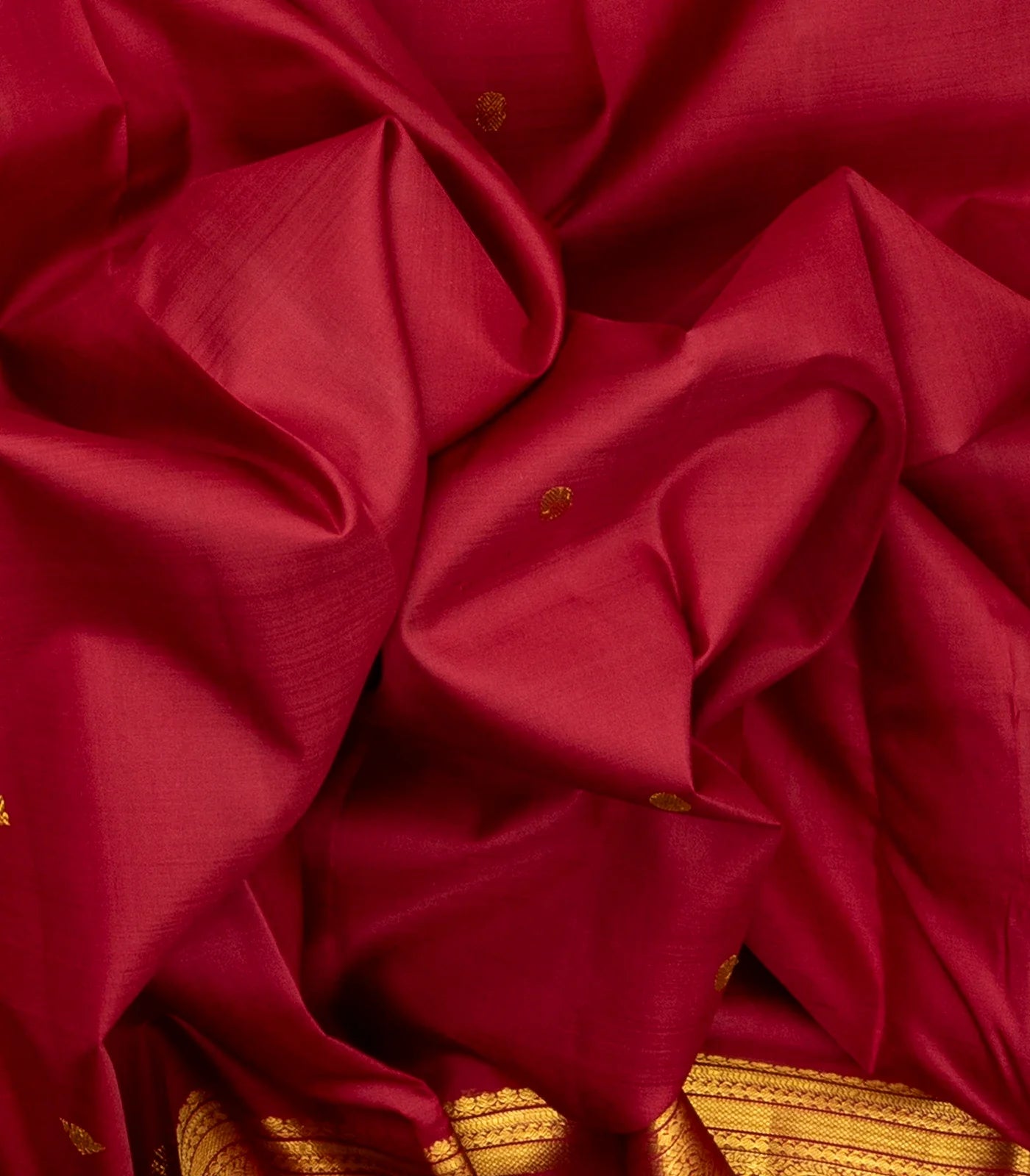 Crimson Handloom Kanchipuram 9 Yards Silk Saree With Annam Buttas