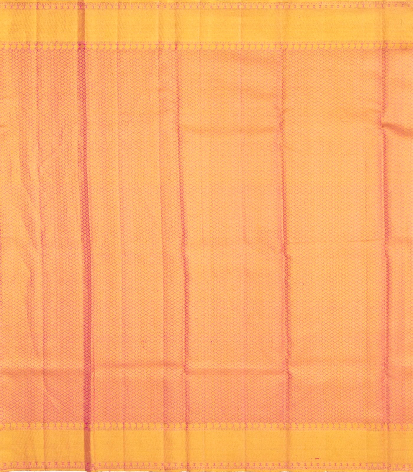 Off White Handloom Kanchipuram Tissue Silk Saree With Diamond Motifs