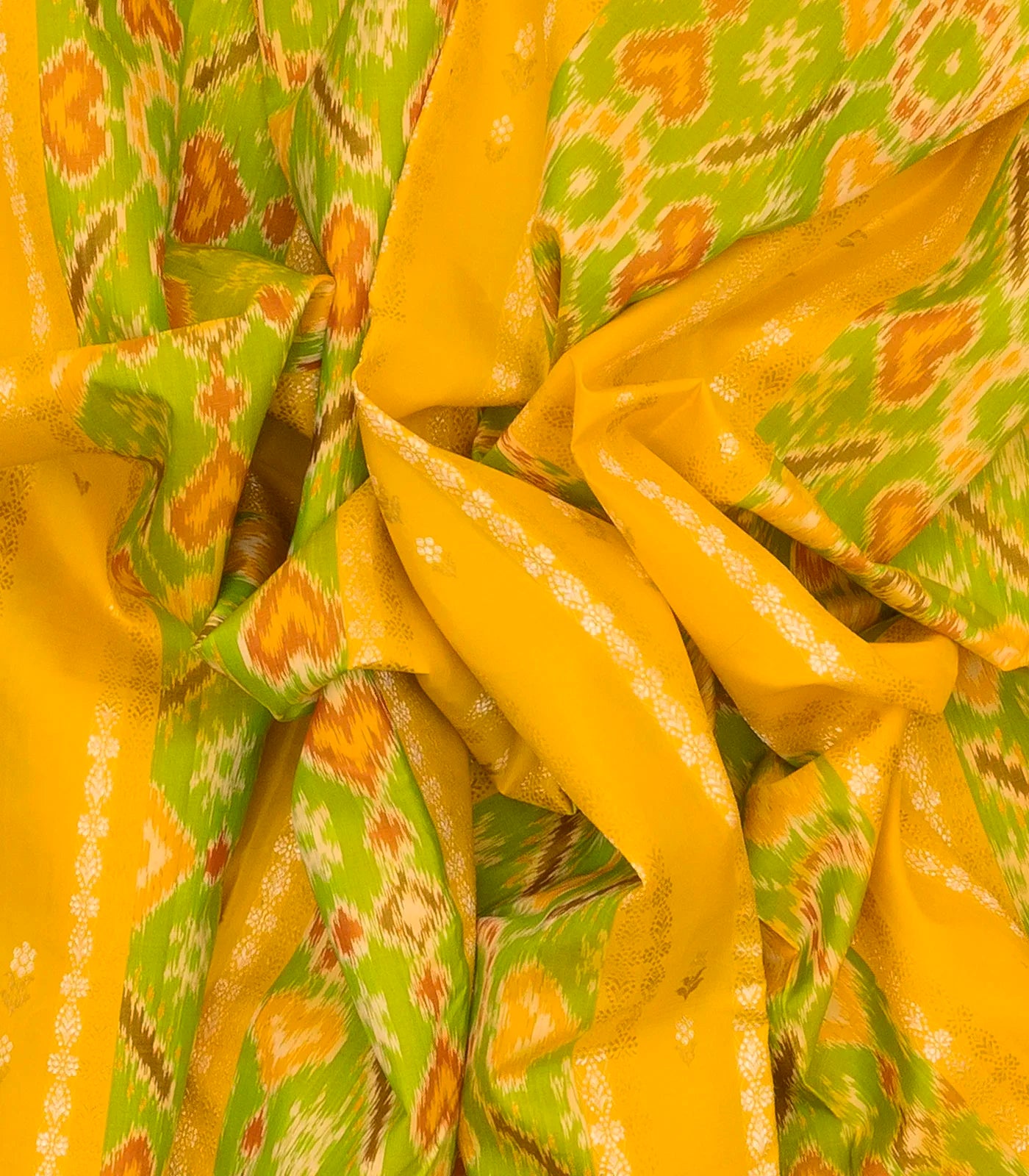 Lemon Yellow Handloom Kanchipuram Tie & Dye Silk Saree With Floral Buttas