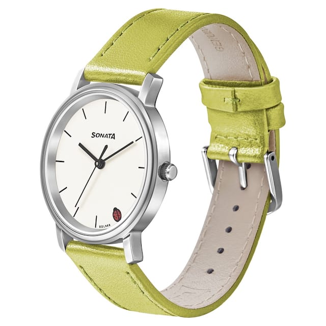 Play White Dial & Green Leather Strap