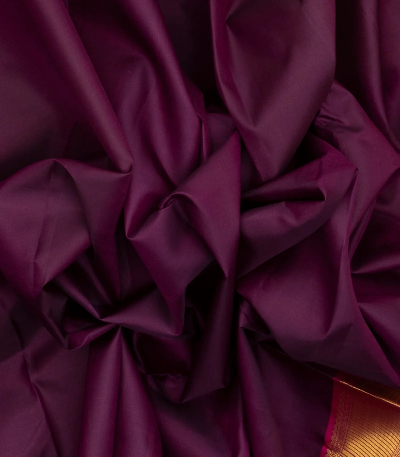 Magenta Handloom Kanchipuram Silk Saree With Solid Zari Border