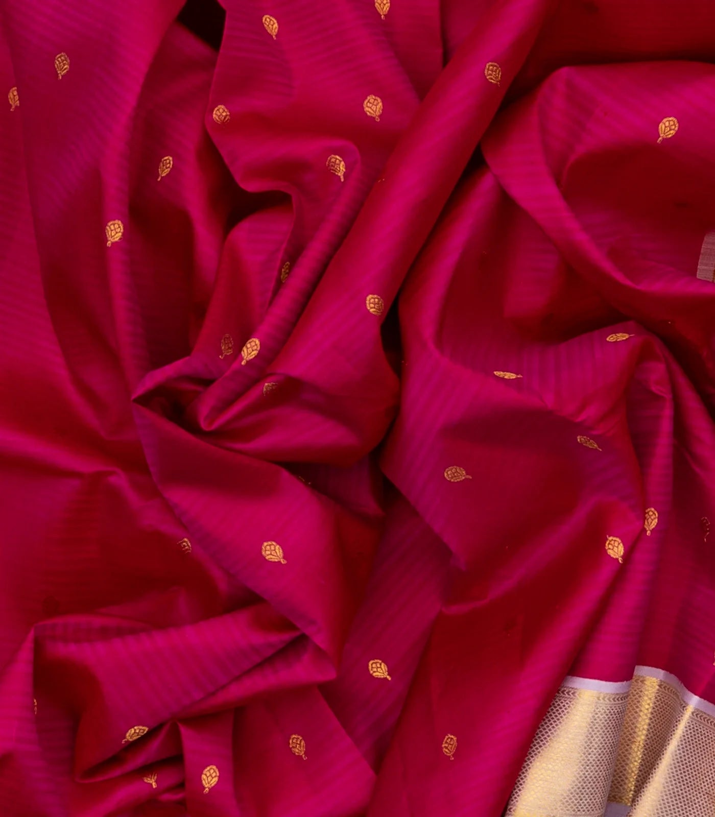 Pink Handloom Kanchipuram Korvai Silk Saree With Lavender Border