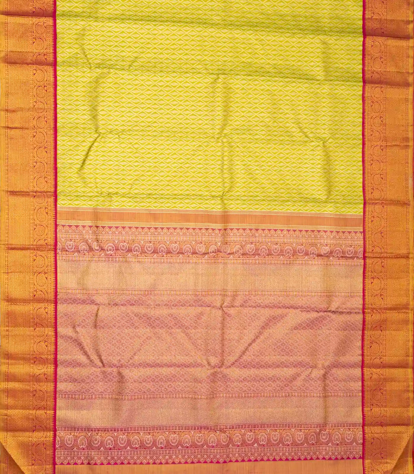Green Handloom Kanchipuram Tissue Silk Saree With Diamond Motifs