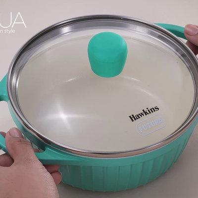 Hawkins Futura Aqua 1250 ML Ceramic Baby Casserole with Glass Lid | Gas & Induction Compatible | Ivory | 1 Pc