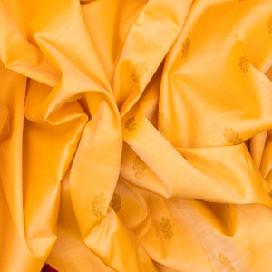 Sandal Handloom Kanchipuram Korvai Silk Saree With Pink Border