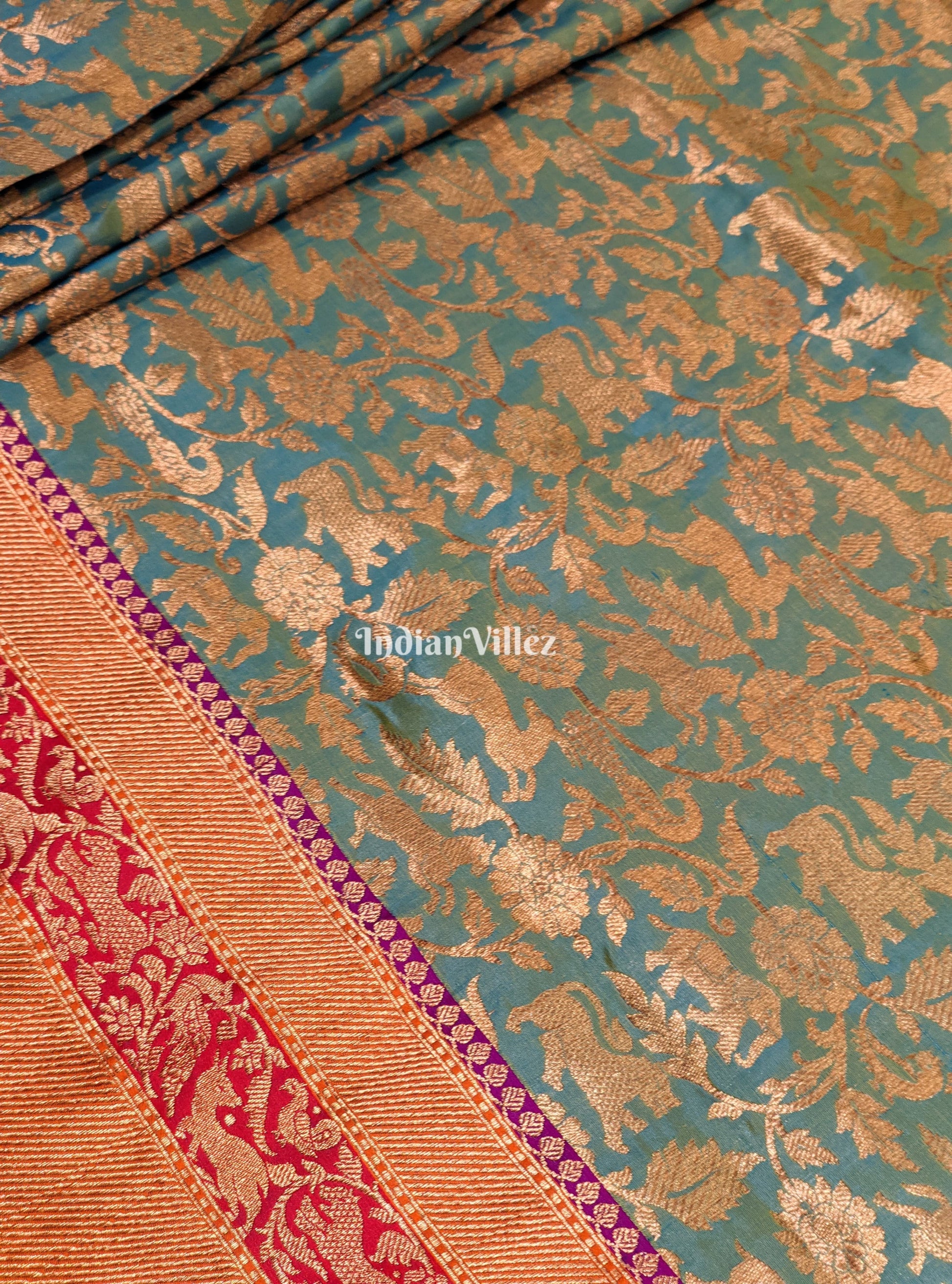 Green Goldfish Dual Tone Animal Motif Katan Banarasi Shikargah Saree